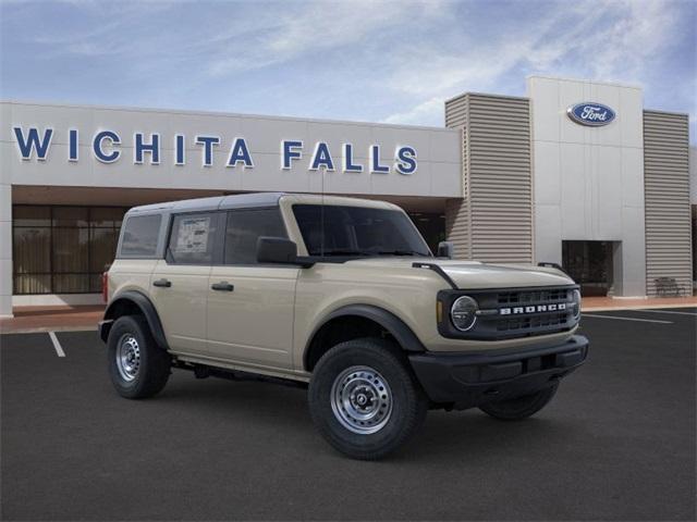new 2025 Ford Bronco car, priced at $43,975