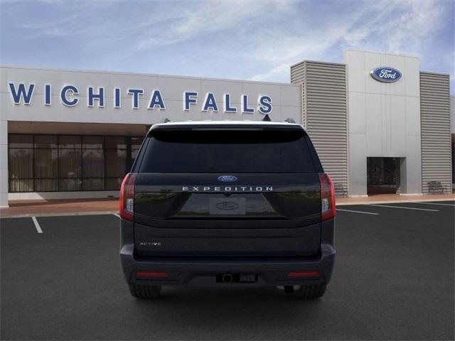 new 2025 Ford Expedition car, priced at $66,704