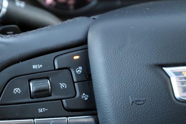 used 2023 Cadillac XT6 car, priced at $34,309