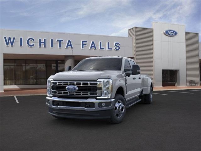 new 2025 Ford F-350 car, priced at $62,126