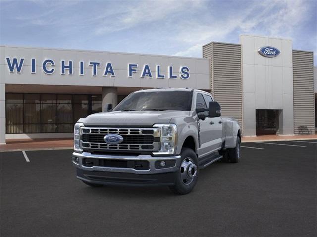 new 2025 Ford F-350 car, priced at $61,126