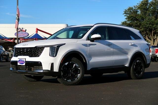 used 2024 Kia Sorento car, priced at $33,384