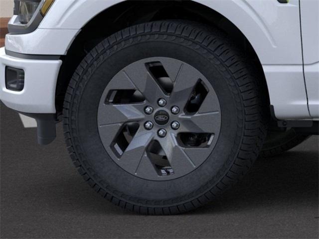 new 2025 Ford F-150 car, priced at $41,915