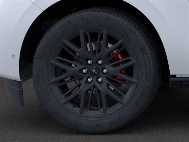 new 2025 Ford Expedition car, priced at $85,080