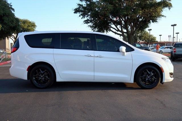 used 2020 Chrysler Pacifica car, priced at $20,962