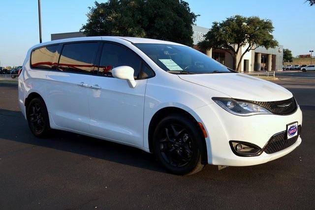 used 2020 Chrysler Pacifica car, priced at $20,962