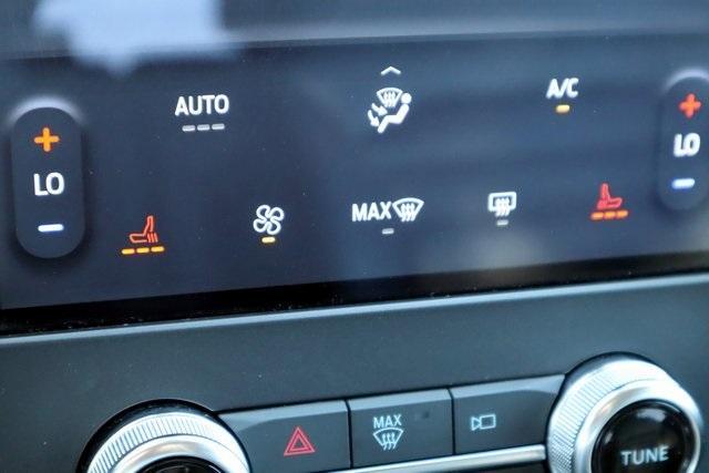 used 2024 Ford Edge car, priced at $27,896