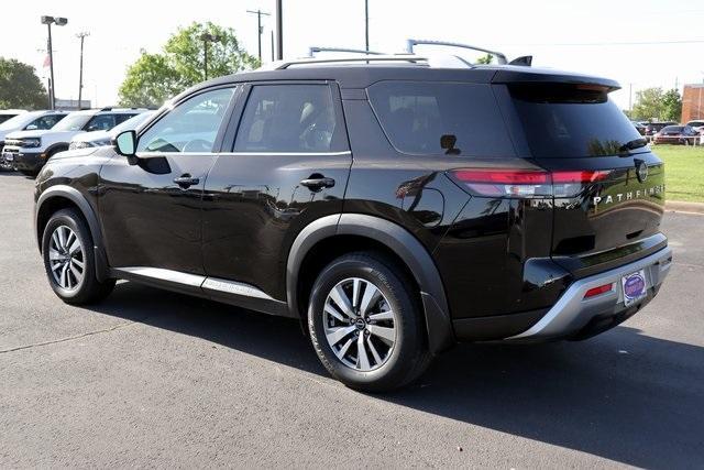 used 2022 Nissan Pathfinder car, priced at $26,887