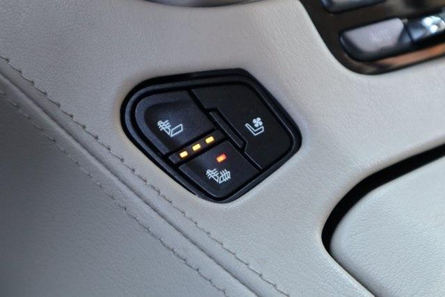 used 2020 GMC Yukon car, priced at $33,672
