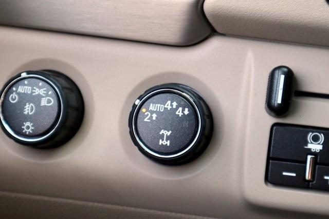 used 2020 GMC Yukon car, priced at $33,672