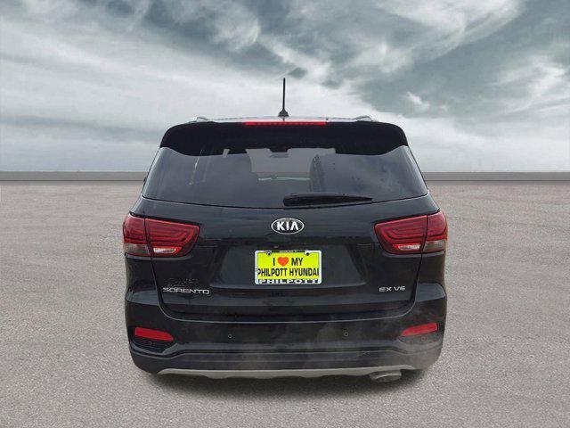 used 2020 Kia Sorento car, priced at $13,999