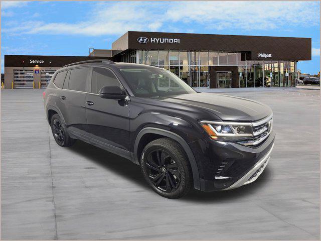 used 2023 Volkswagen Atlas car, priced at $24,996