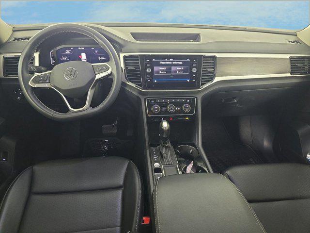 used 2023 Volkswagen Atlas car, priced at $24,996