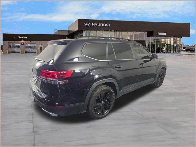 used 2023 Volkswagen Atlas car, priced at $24,996