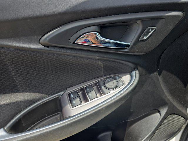 used 2020 Chevrolet Malibu car, priced at $16,986