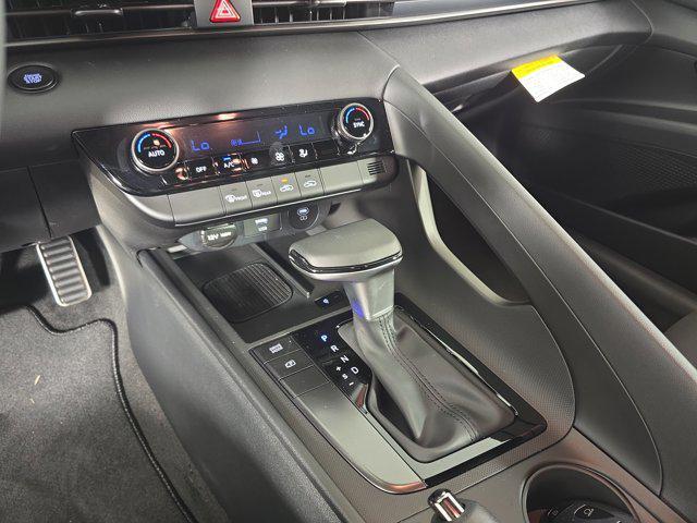 new 2025 Hyundai Elantra car, priced at $24,464