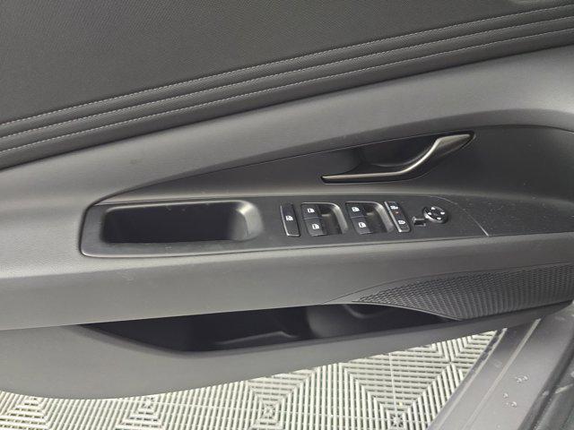 new 2025 Hyundai Elantra car, priced at $24,464