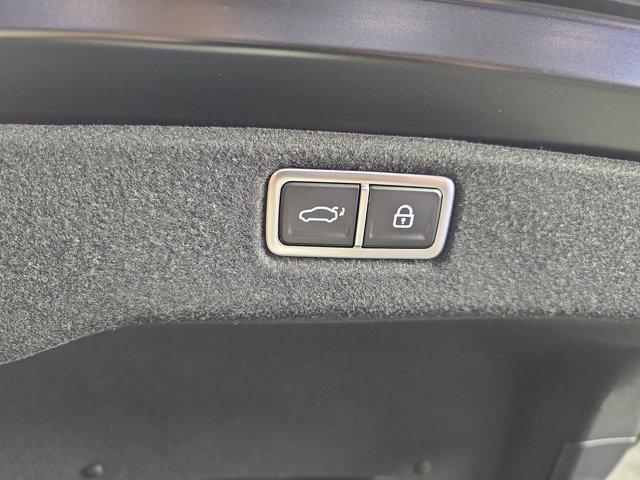 new 2025 Hyundai Sonata Hybrid car, priced at $38,182