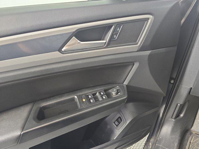 used 2021 Volkswagen Atlas car, priced at $21,999