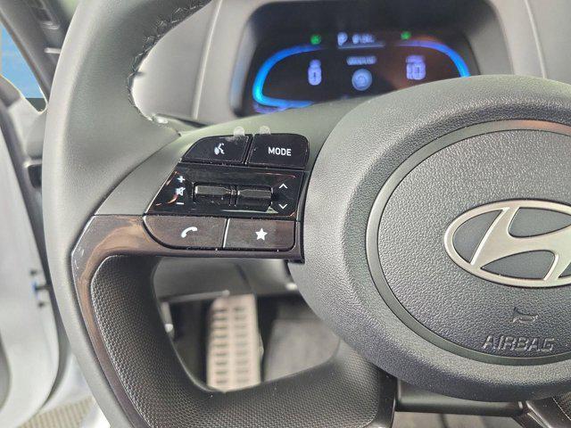 new 2025 Hyundai Elantra car, priced at $23,462