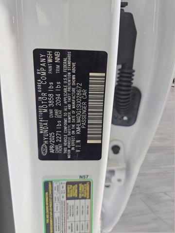 new 2025 Hyundai Elantra car, priced at $23,462