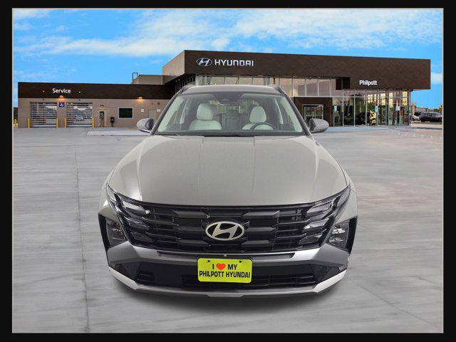 new 2025 Hyundai Tucson car, priced at $32,040