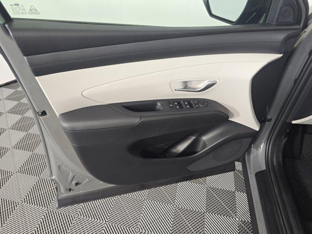 new 2025 Hyundai Tucson car, priced at $32,040