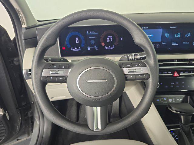 new 2025 Hyundai Tucson car, priced at $32,040