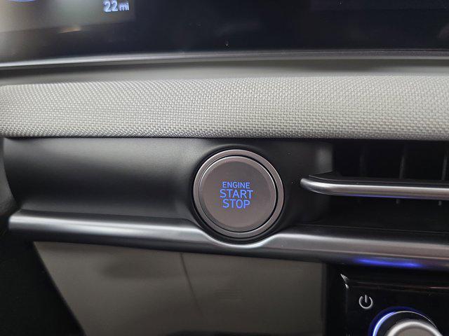 new 2025 Hyundai TUCSON Hybrid car, priced at $42,505