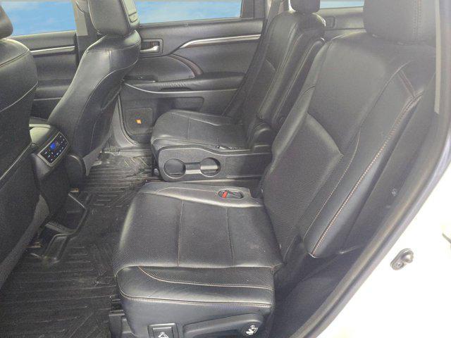 used 2015 Toyota Highlander car, priced at $14,999