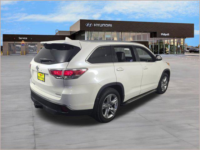 used 2015 Toyota Highlander car, priced at $14,999