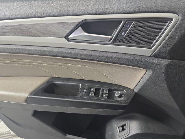 used 2021 Volkswagen Atlas Cross Sport car, priced at $20,999