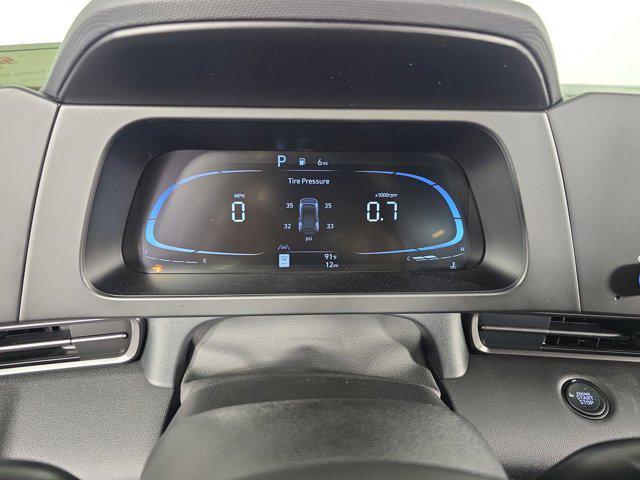 new 2025 Hyundai Elantra car, priced at $22,992