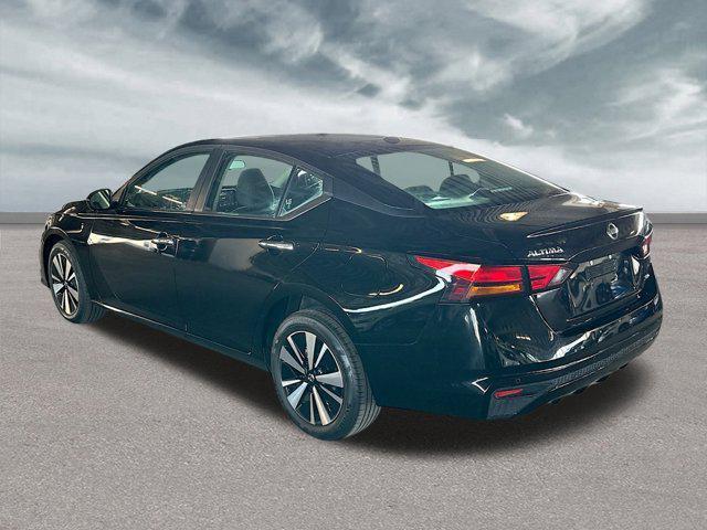 used 2021 Nissan Altima car, priced at $19,999