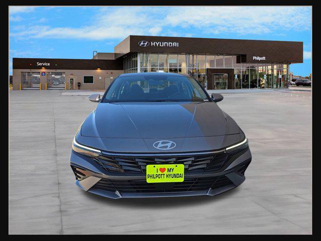 new 2025 Hyundai Elantra car, priced at $26,304