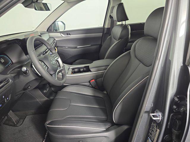 new 2025 Hyundai Palisade car, priced at $43,901