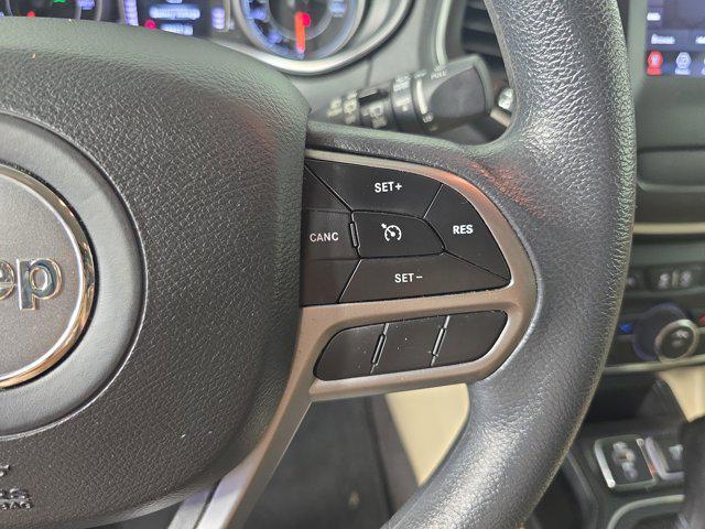 used 2019 Jeep Cherokee car, priced at $12,998