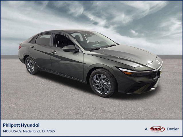 new 2024 Hyundai Elantra HEV car, priced at $27,930