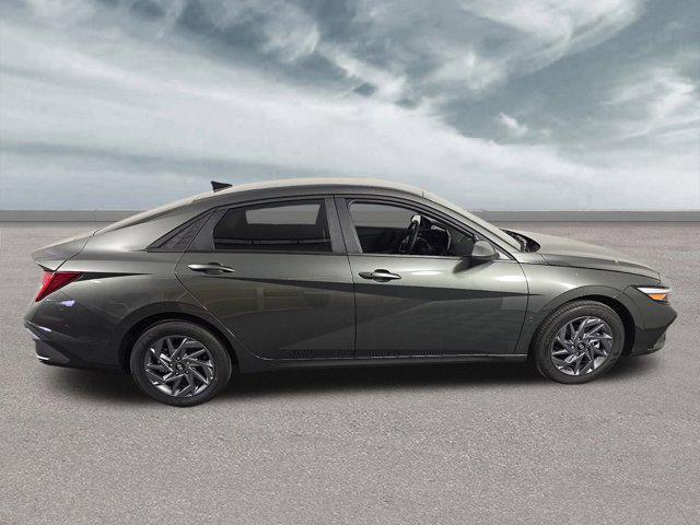 new 2024 Hyundai Elantra HEV car, priced at $27,192