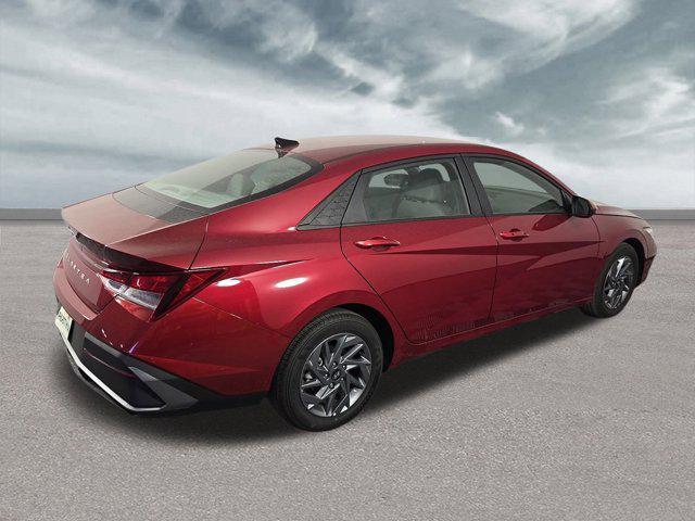 new 2024 Hyundai Elantra car, priced at $23,292