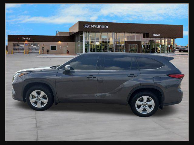 used 2021 Toyota Highlander car, priced at $26,999