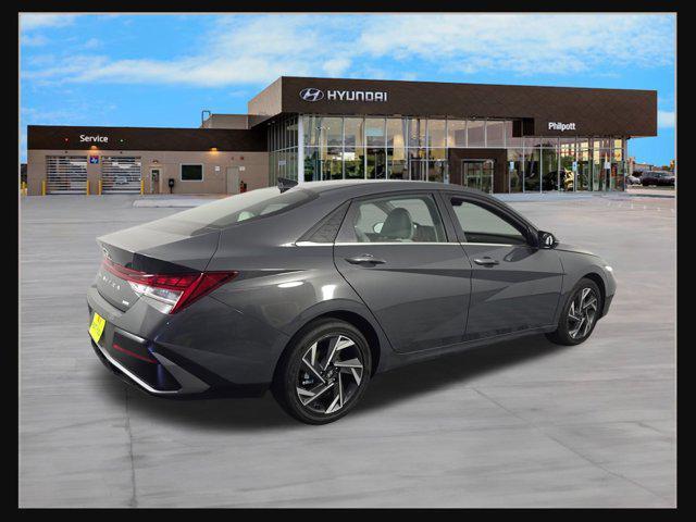 new 2025 Hyundai Elantra car, priced at $30,656