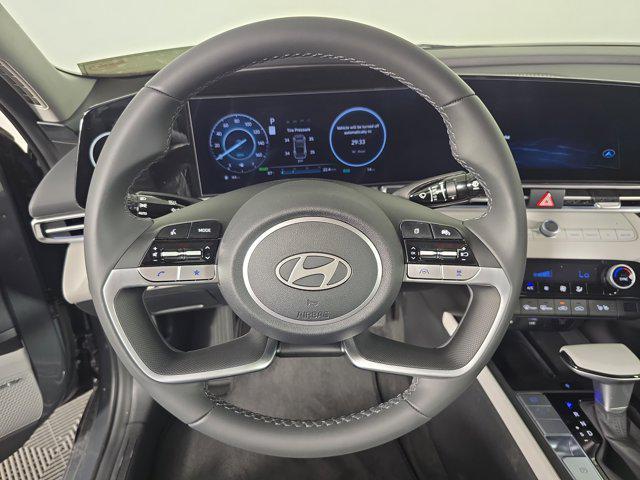 new 2025 Hyundai Elantra car, priced at $30,656
