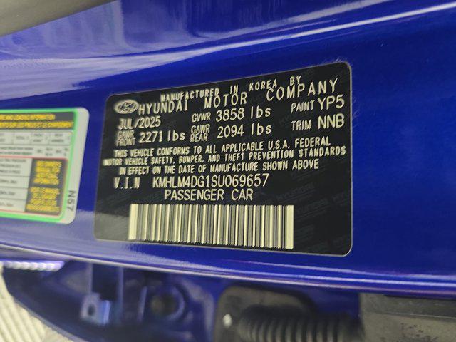 new 2025 Hyundai Elantra car, priced at $23,311