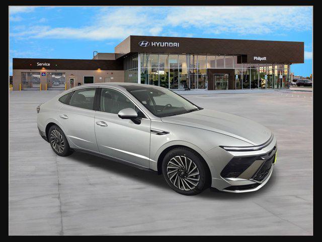 new 2025 Hyundai Sonata Hybrid car, priced at $38,262