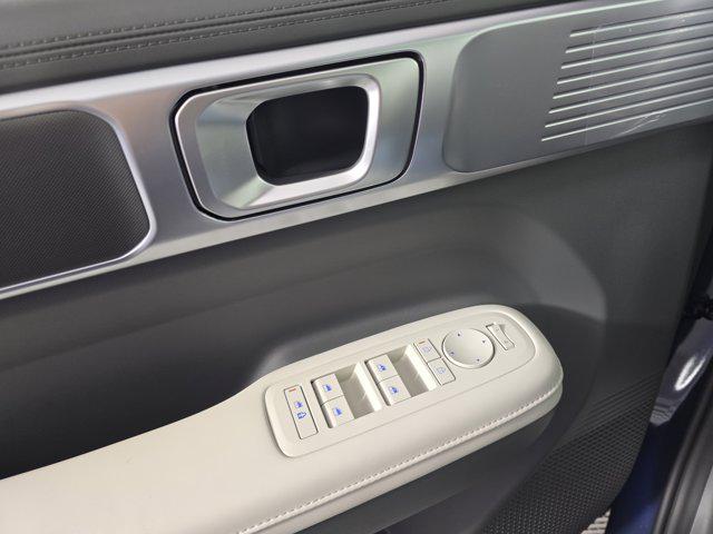 new 2025 Hyundai Santa Fe car, priced at $37,525
