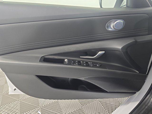new 2025 Hyundai Elantra car, priced at $27,117