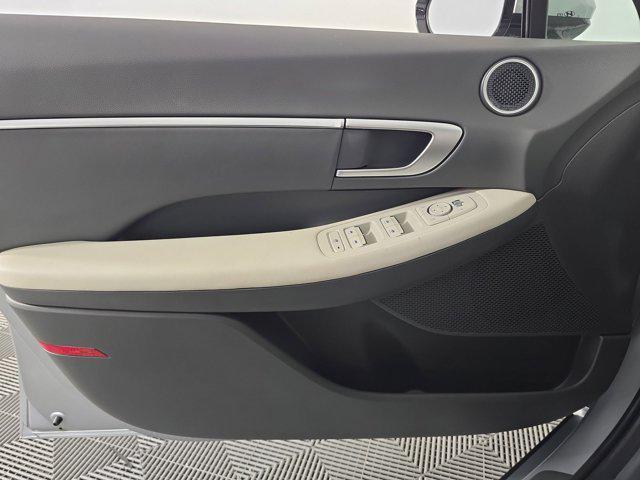 new 2025 Hyundai Sonata car, priced at $31,431