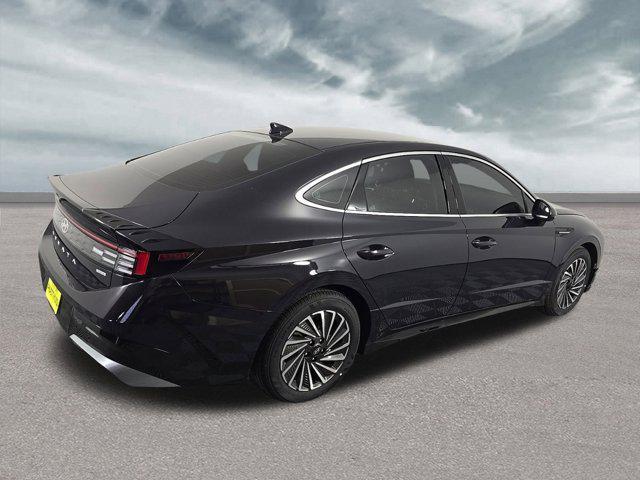 new 2024 Hyundai Sonata Hybrid car, priced at $32,445