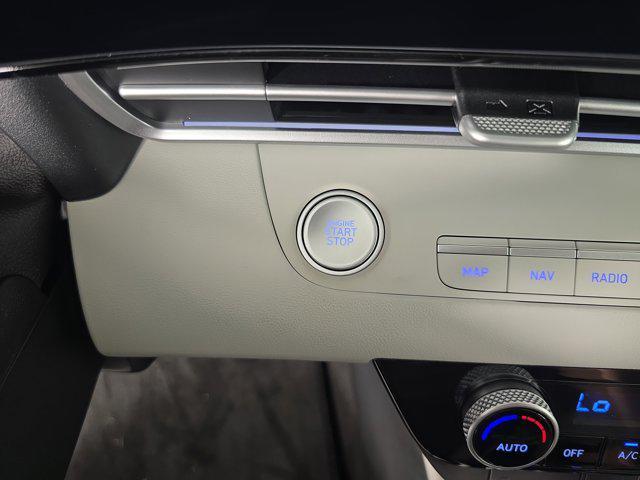 new 2025 Hyundai Elantra car, priced at $31,136